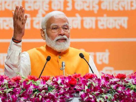 Modi Announces Major Infrastructure Projects for Rural India